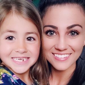 Meet your Posher, Katelyn